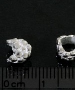 T50-11 白銀花朵立方銀珠(2入)