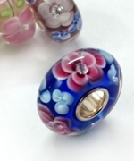P4-42 彩色花朵水鑽琉璃珠