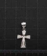 M14-08  鑲鑽十字架銀墜