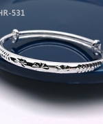 HR-531 - 3朵花刻紋可調式手環