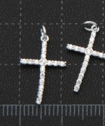 T17-73  十字架墜飾